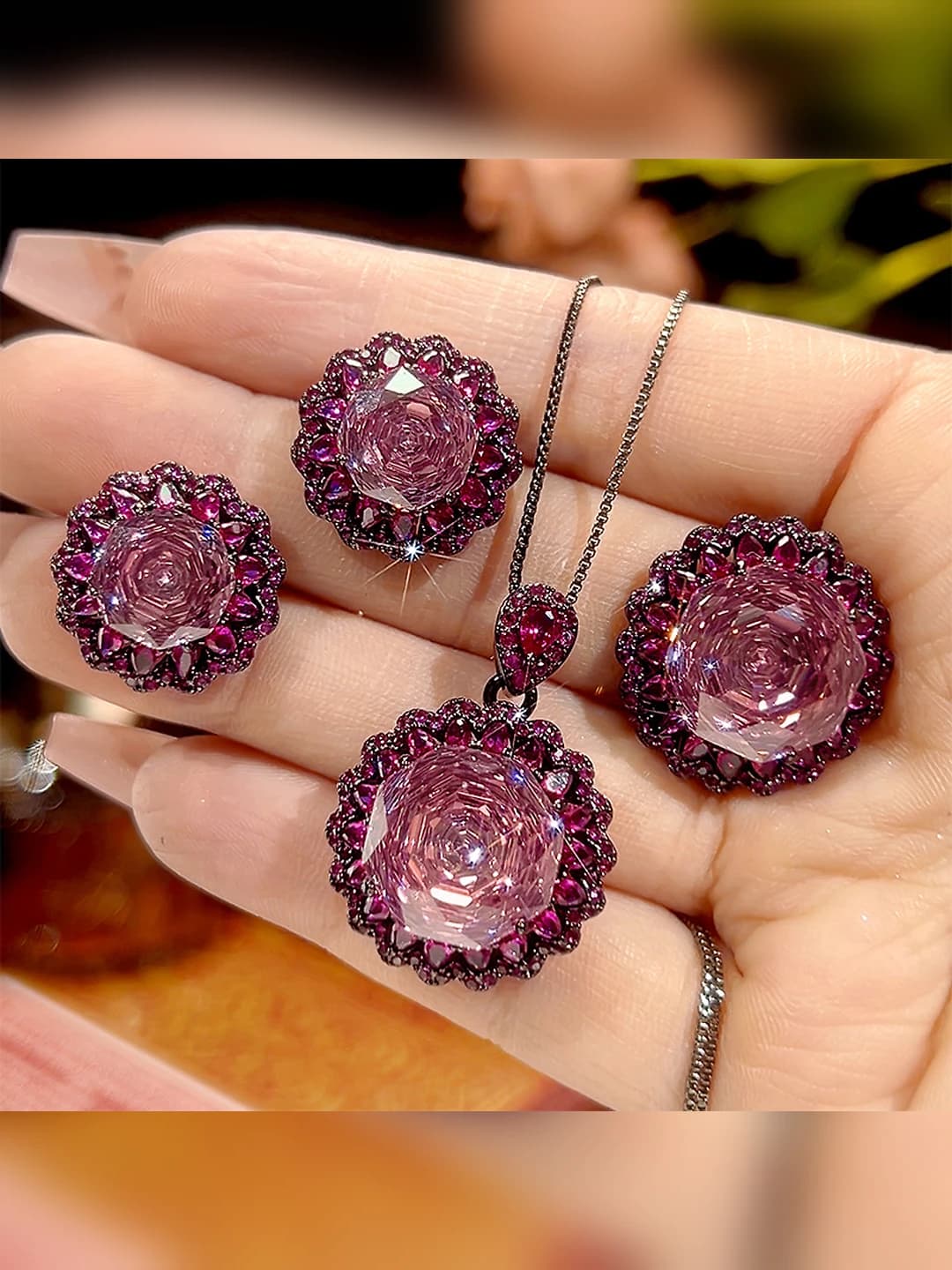 Women's autumn-winter retro style set (komplekt) with artificial dried rose, gold-plated bronze base, and rhinestone inlay