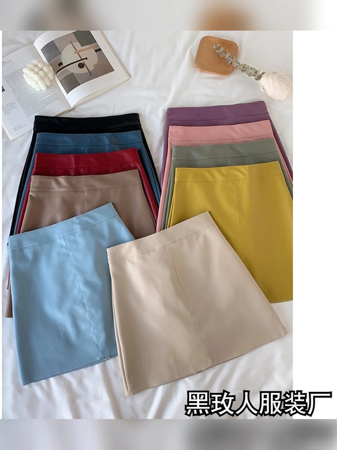 Women's A-line mini skirt in PU leather, high waist, solid colour, autumn-winter, for petite