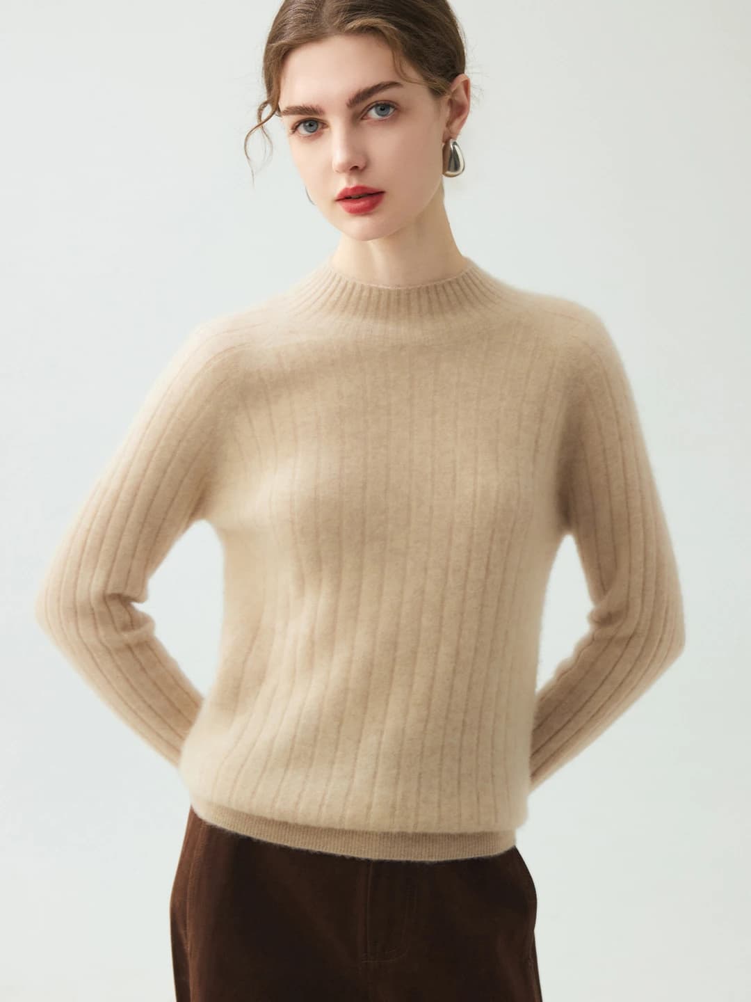 Elegant camel