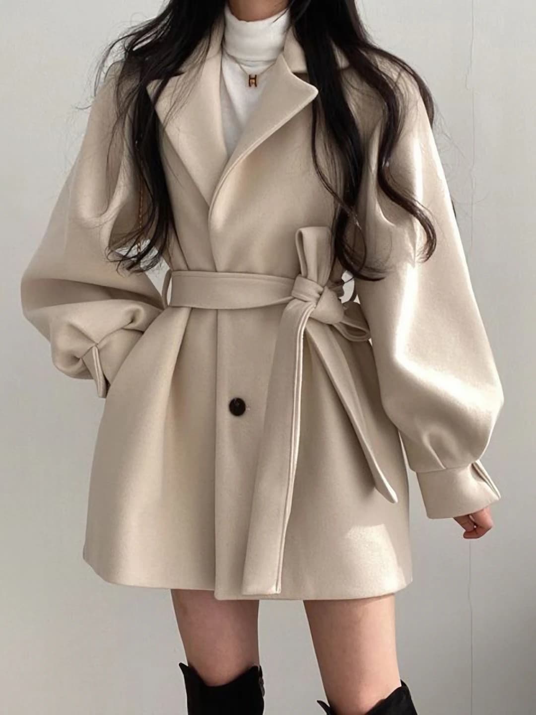Women's 2026 autumn-winter retro coat for petite with blazer collar, long lantern sleeves, straight cut, mid-length, solid colour, thick wool