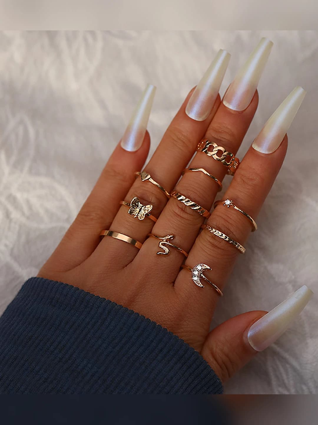 Women's retro set of 10 rings with metal chain, rhinestones, moon, butterfly, heart and snake design