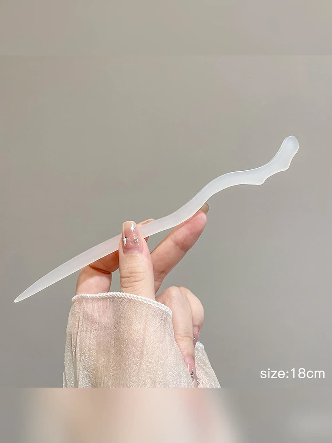 White jade heaven hair pin (bagged)
