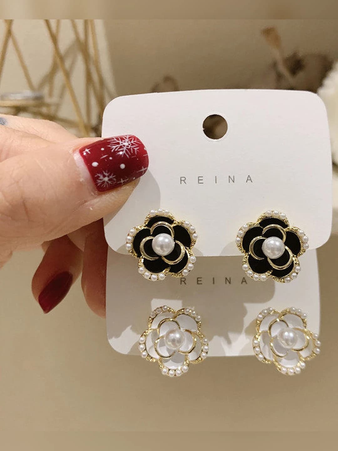 Women's retro French flower and camellia stud earrings with silver posts