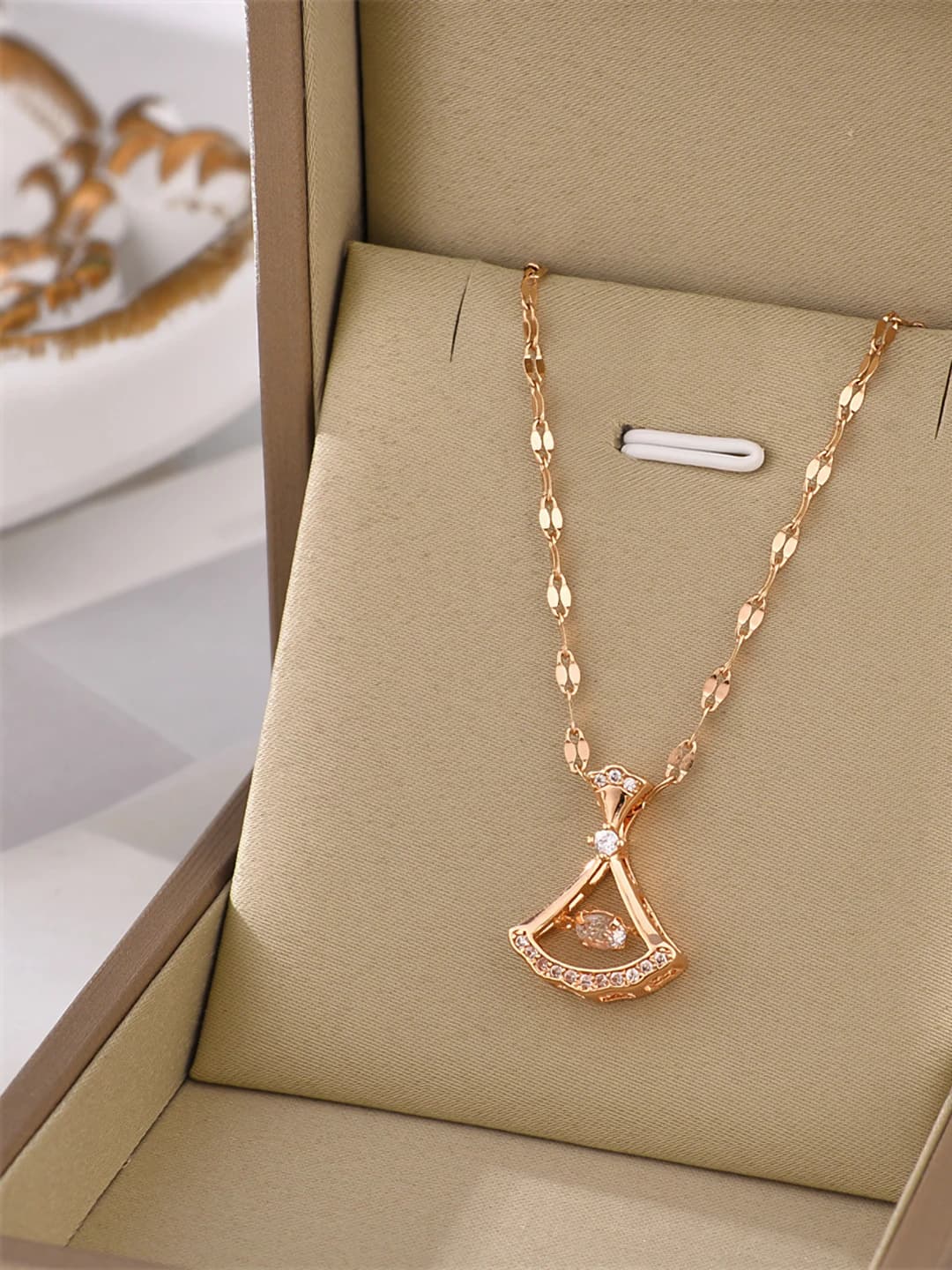 8918-Rose gold