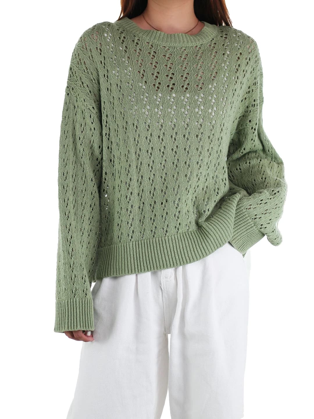 Ayollar uchun trikotaj sviter, dumaloq yoqa, uzun yeng, bo'sh (oversize) kesim, bir rangli, yupqa mato