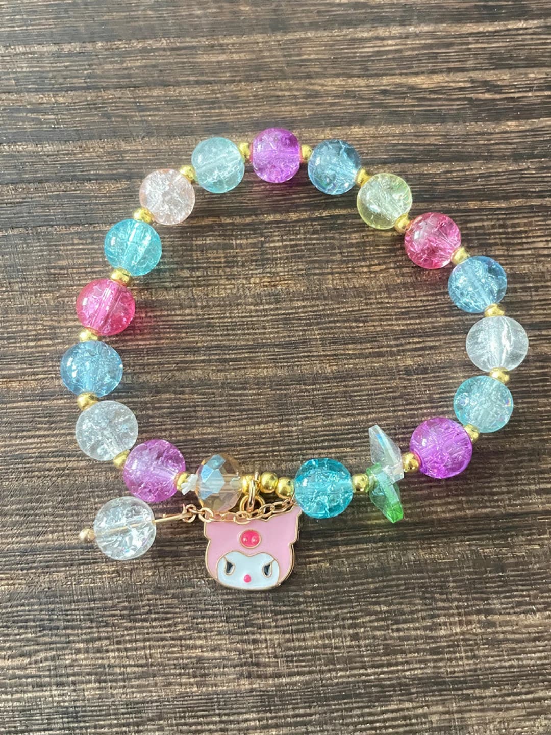 Pushti, Kuromi, rang-barang
