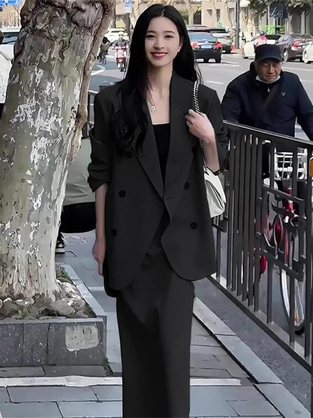 Black (single item)
