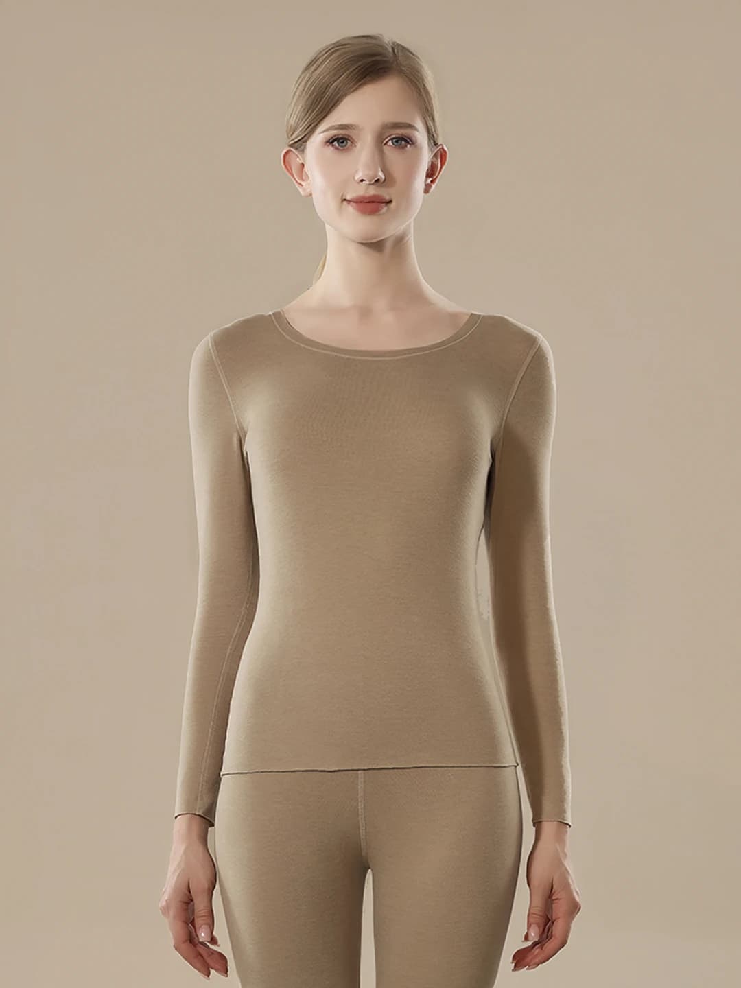 Women's seamless, warm coffee