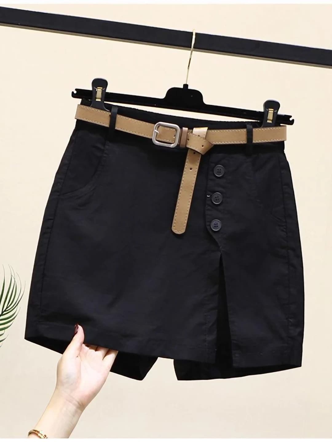 Black (with belt)
