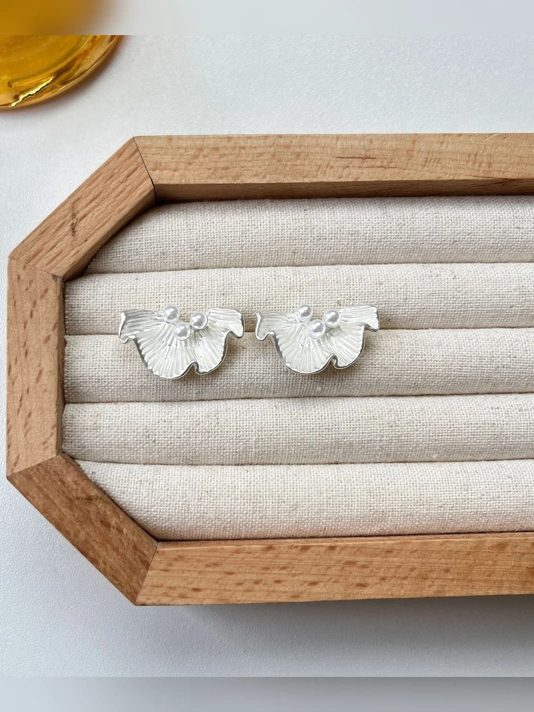 EH3851