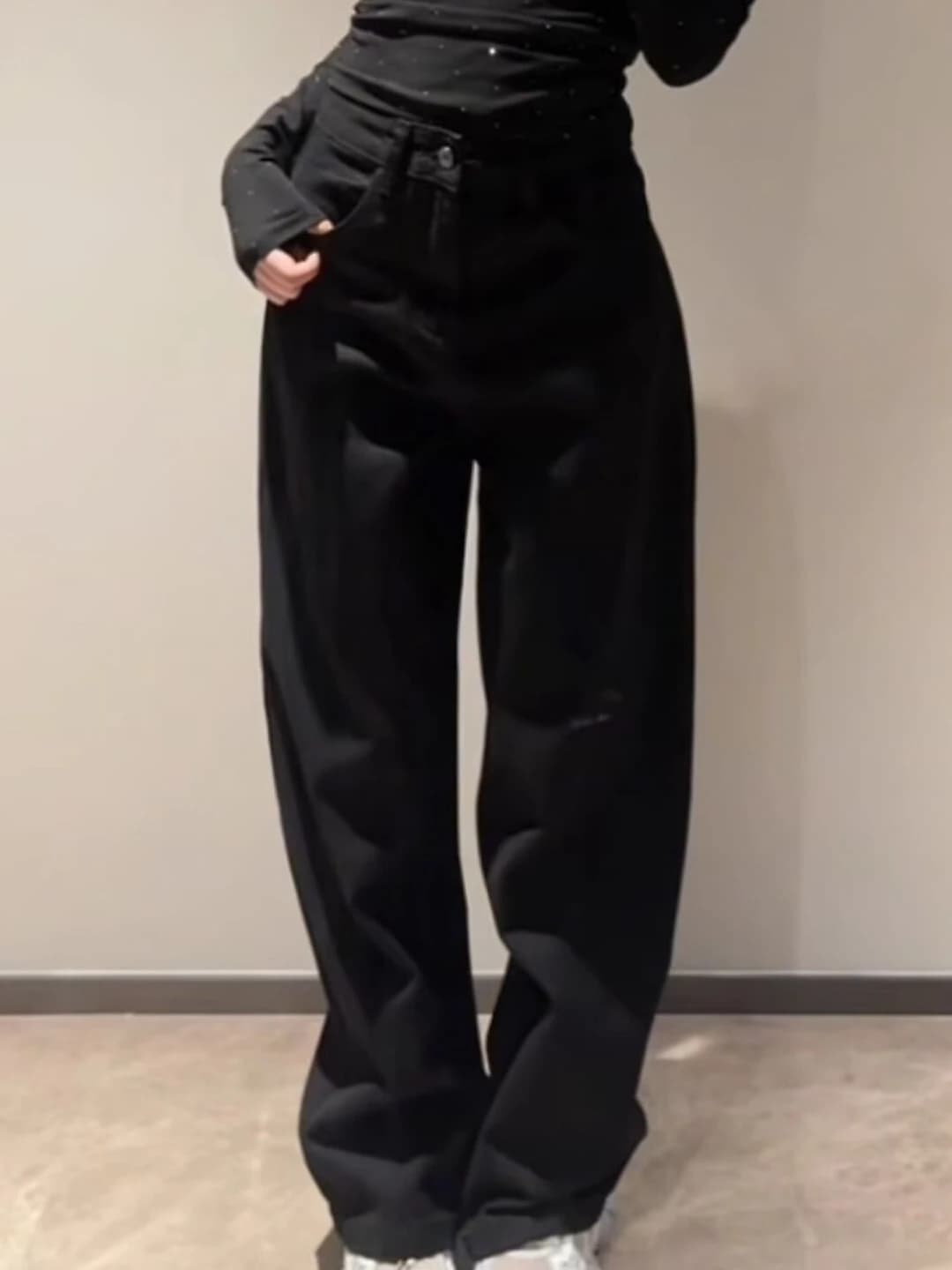 Women's 2026 spring-autumn retro embroidered high waist loose fit wide and flared jeans