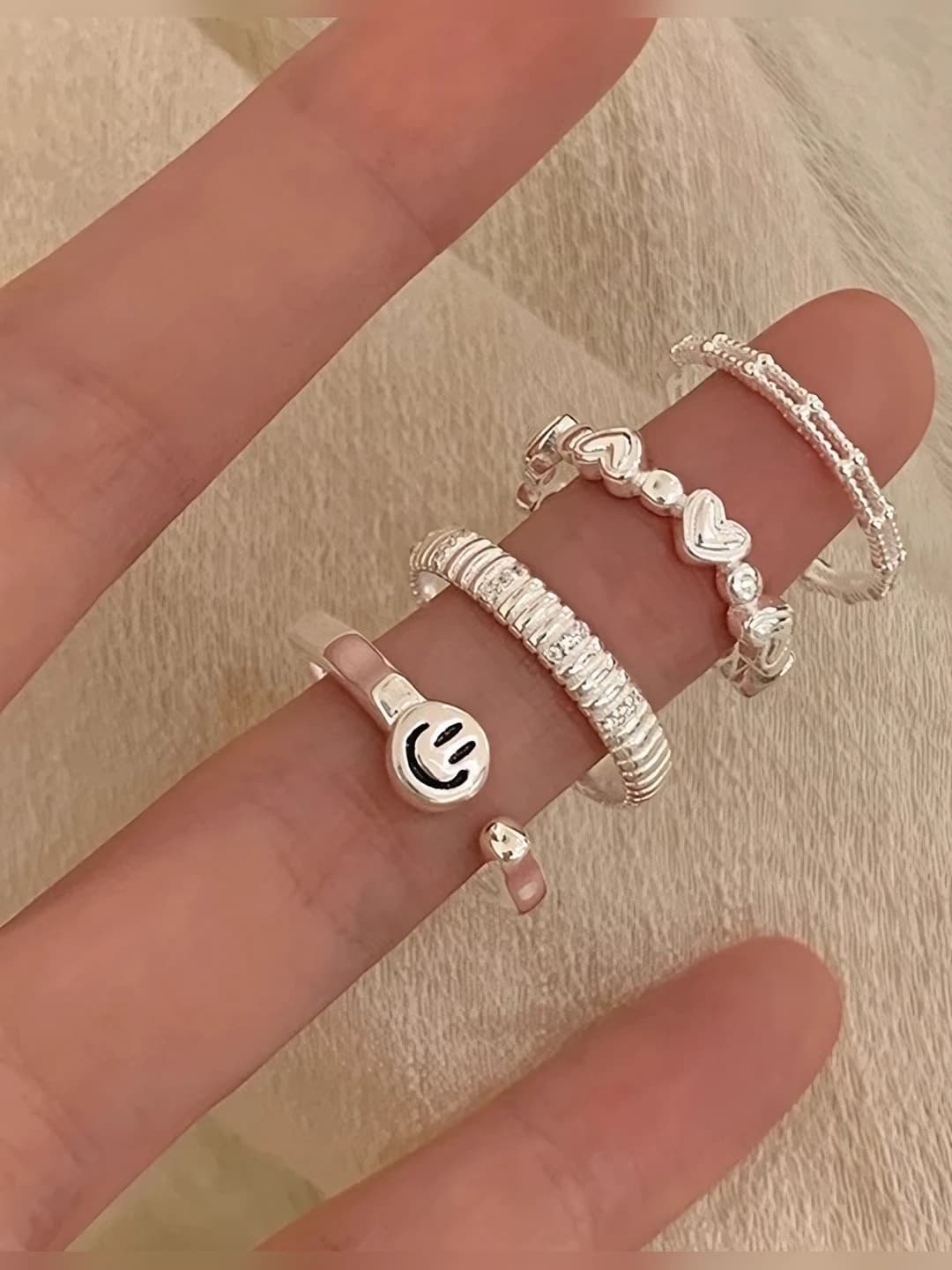 Ayollar uchun retro uslubdagi geometrik shaklli, to'liq yulduzli naqshli, o'ymali naqshli, moda uslubidagi, o'zgaruvchan o'lchamli, misdan ishlangan, qoplamali halqa