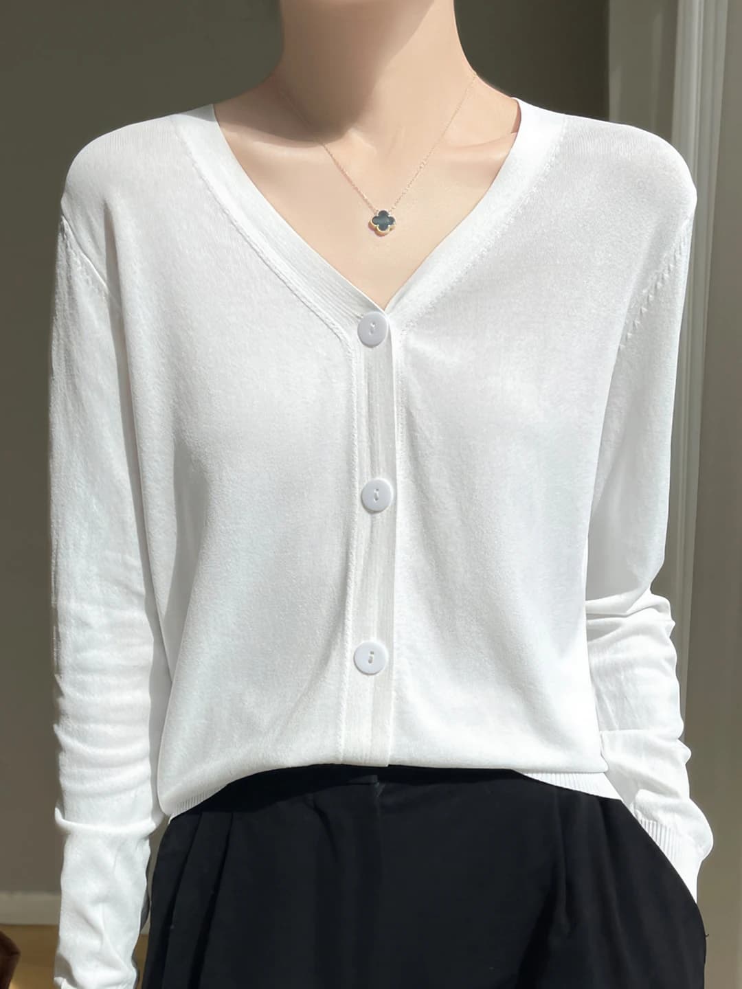 White T-shirt