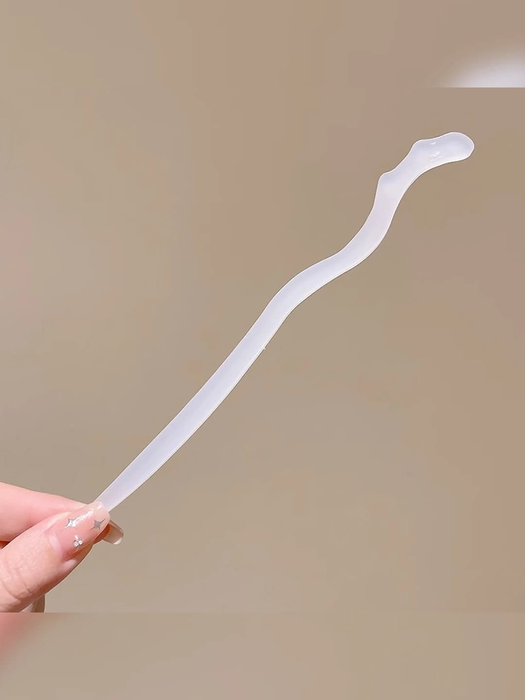 White jade hairpin (in bag)