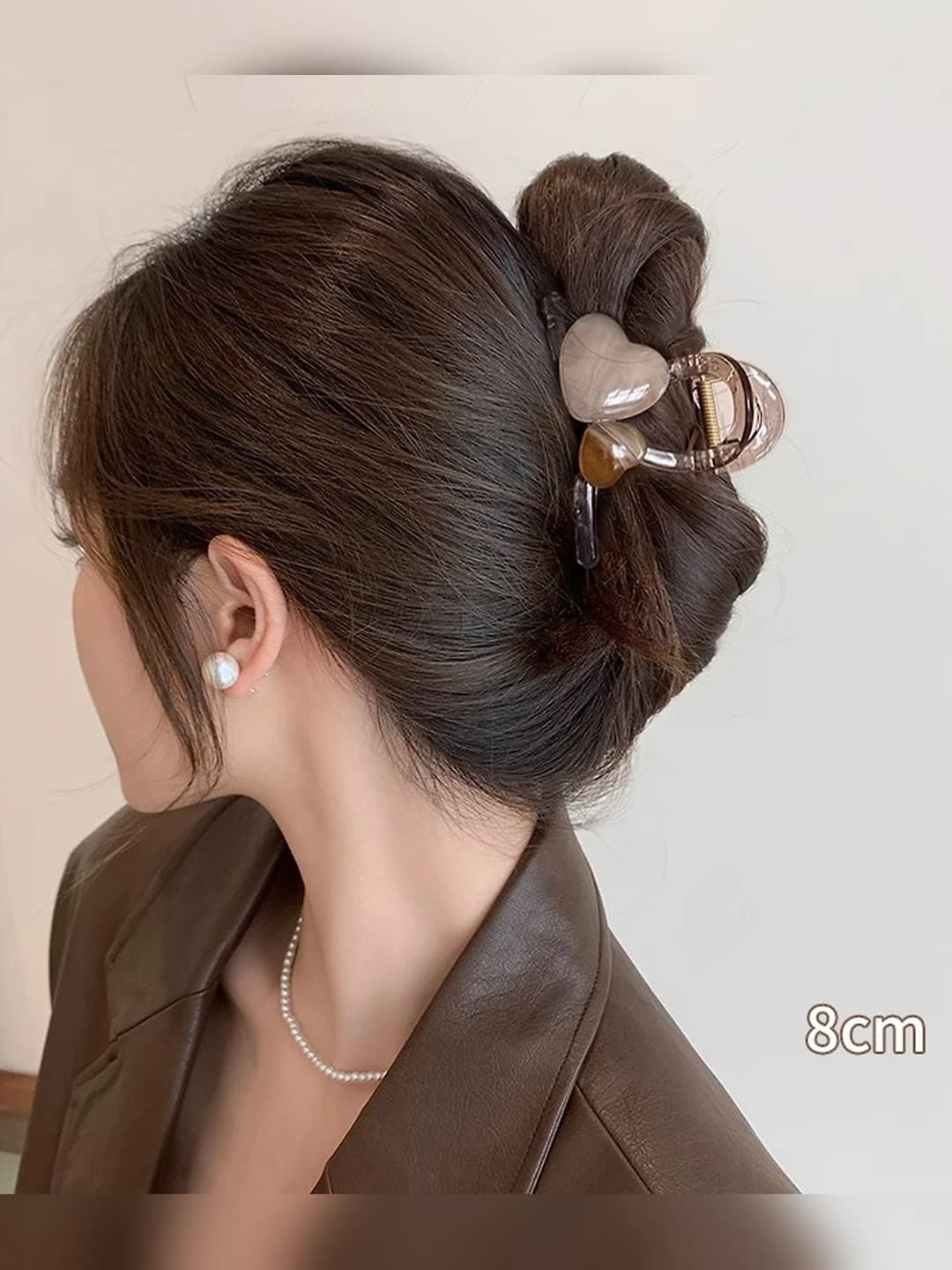 4# Light apricot heart, 8 cm