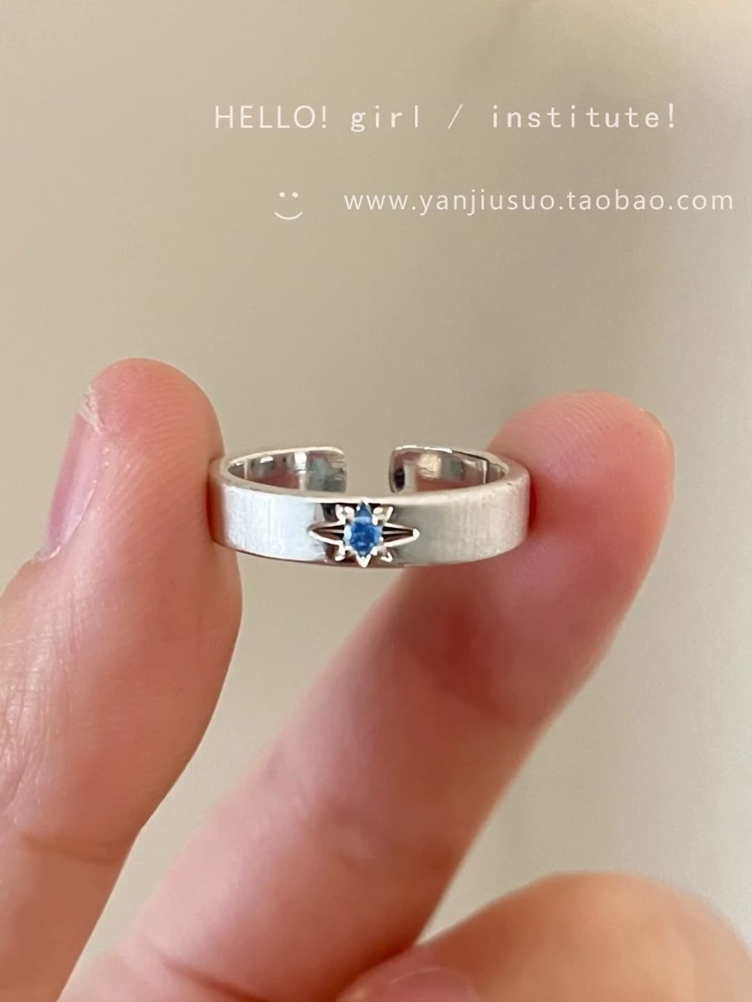 Серебряное кольцо со звездой