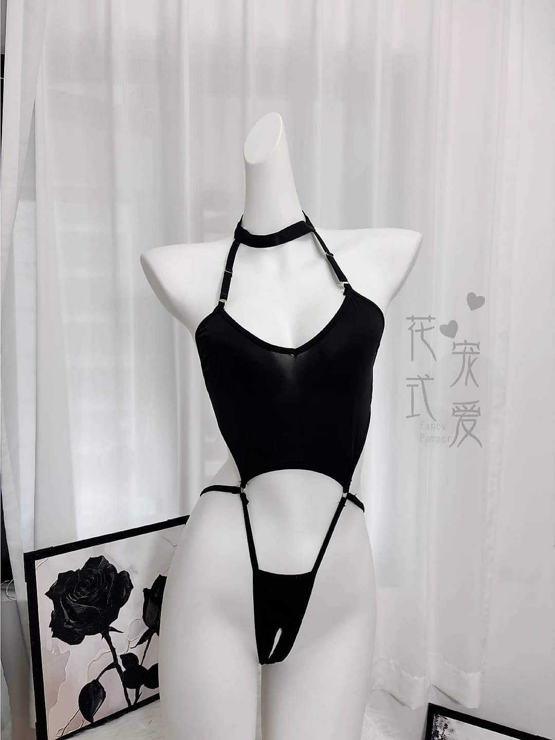 Women's lingerie and costumes: halter bodysuit set, three-point style, fabric with chlorofibre (less than 30%)