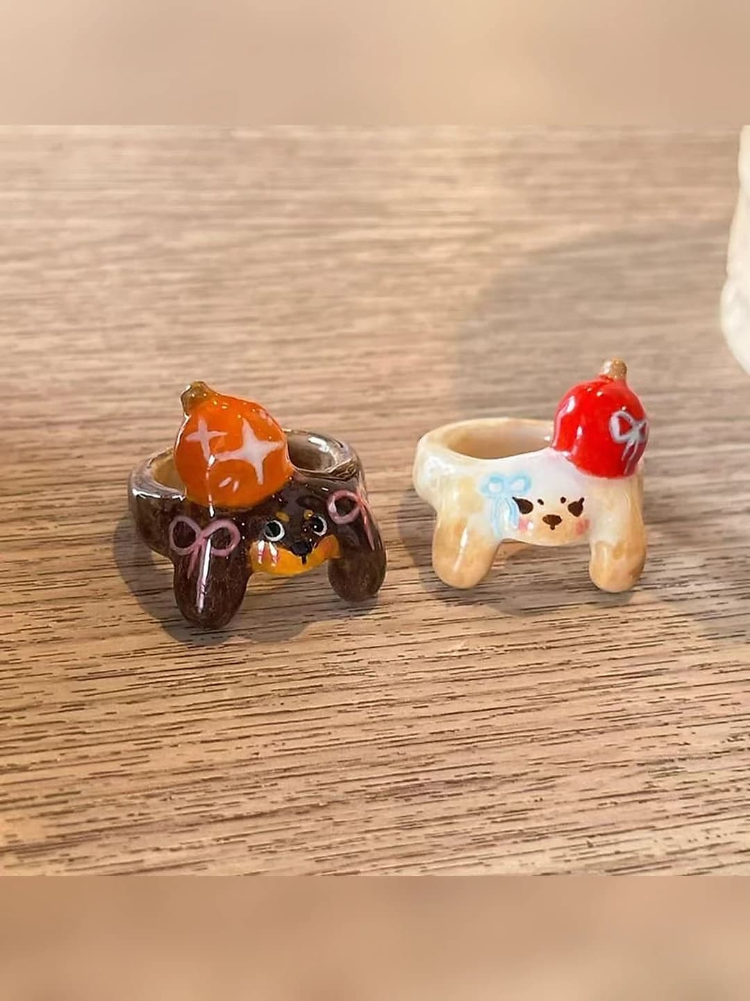 Women's 2026 geometric shape ring with micro-pavé setting, made of alloy, in a toy apple design