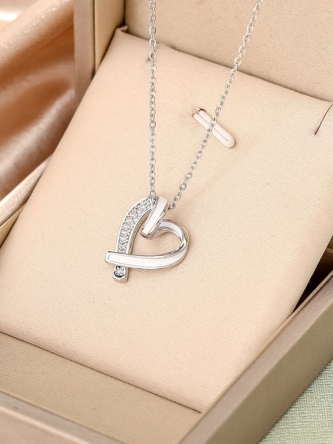 9190-Silver white