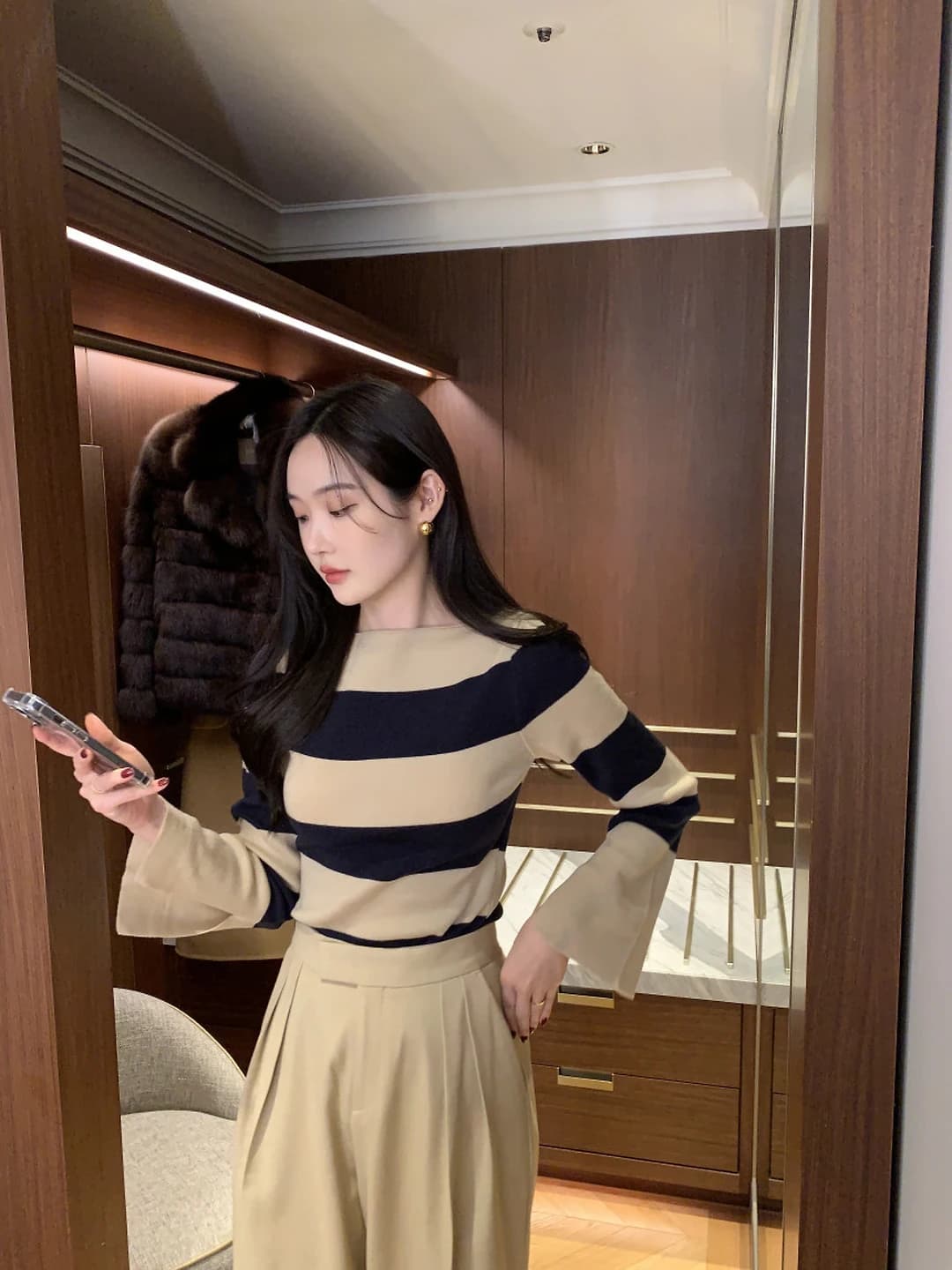Khaki stripes