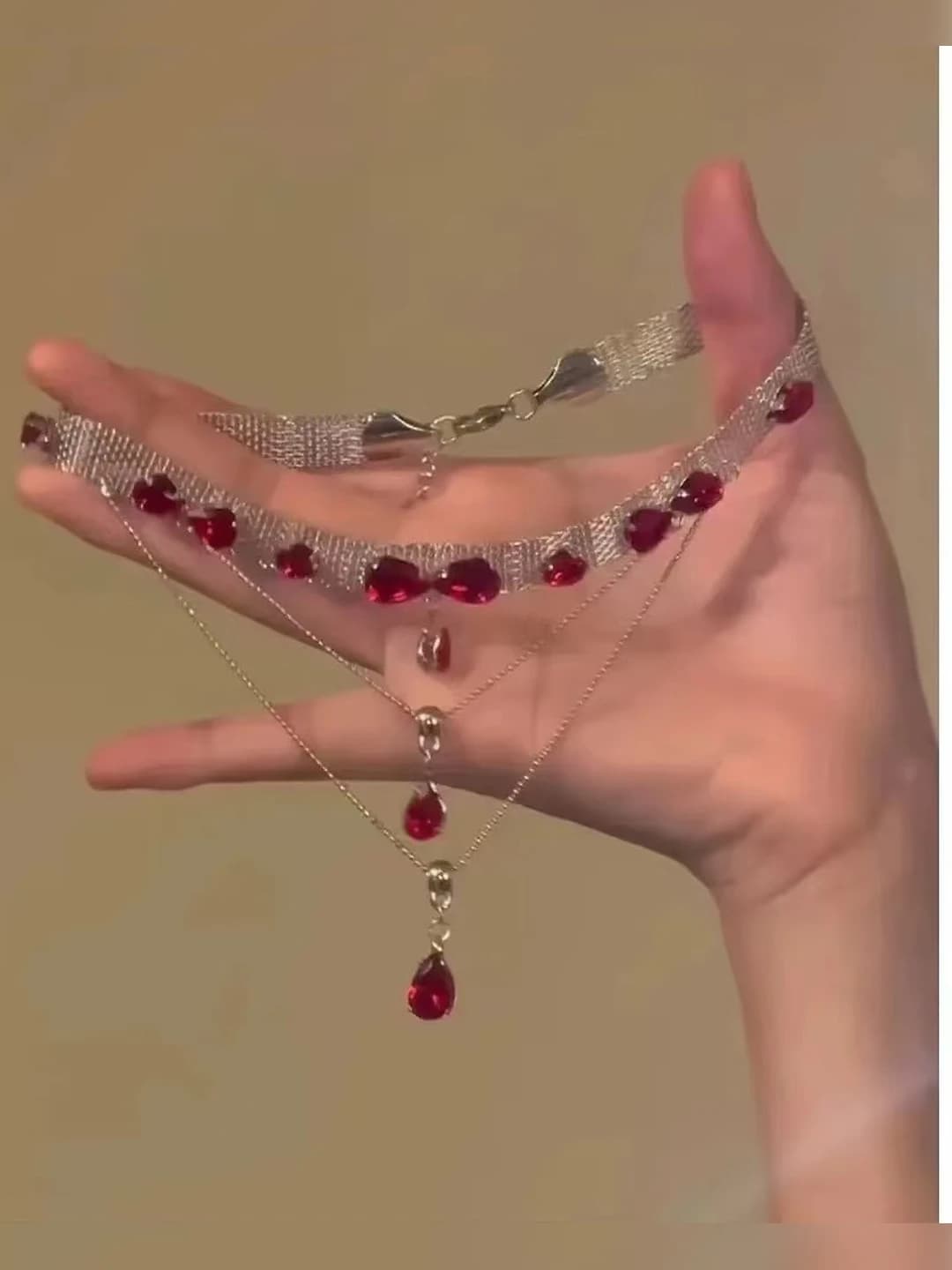 Red multi-layer tassel necklace