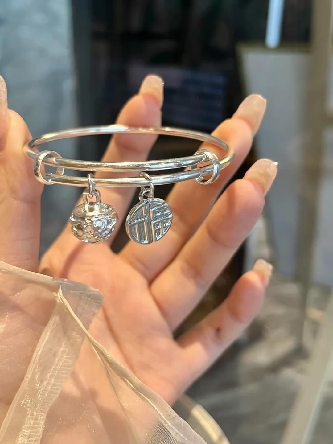Women's metal bell bracelet in retro style, design element: Fu character and Ruyi lock