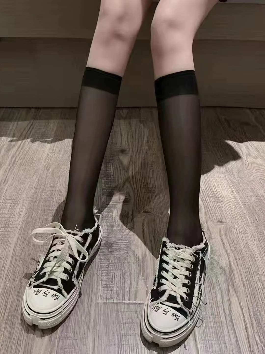 Black short calf socks