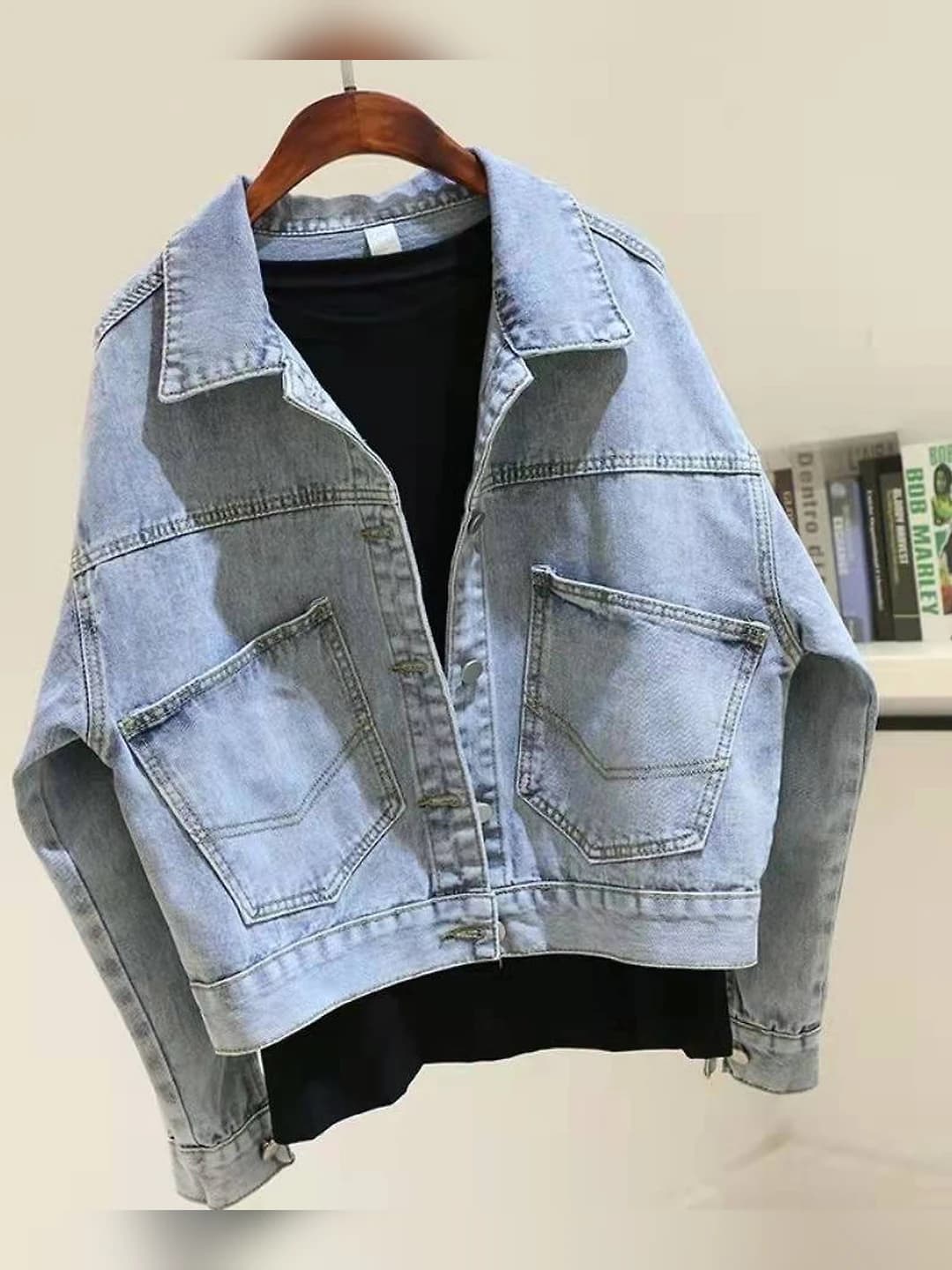 Ayollar uchun koreys uslubidagi bo'sh (oversize) kundalik denim jaket, bahor-kuz, past bo'ylilar uchun, 2026