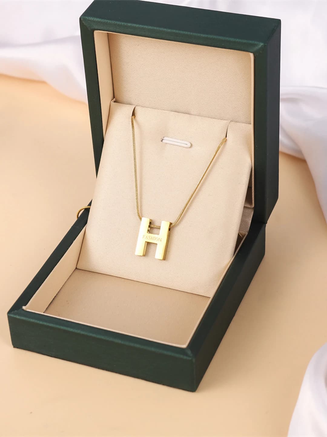 9098-Gold