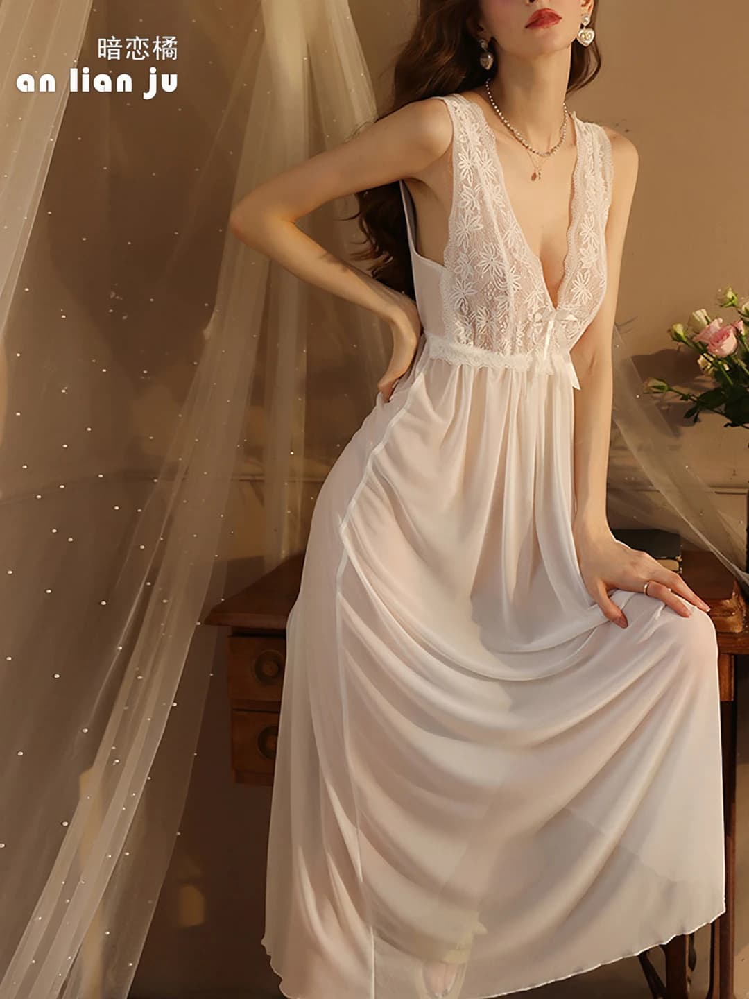 Women's nightgown, long skirt, sleeveless, V-neck, all-season