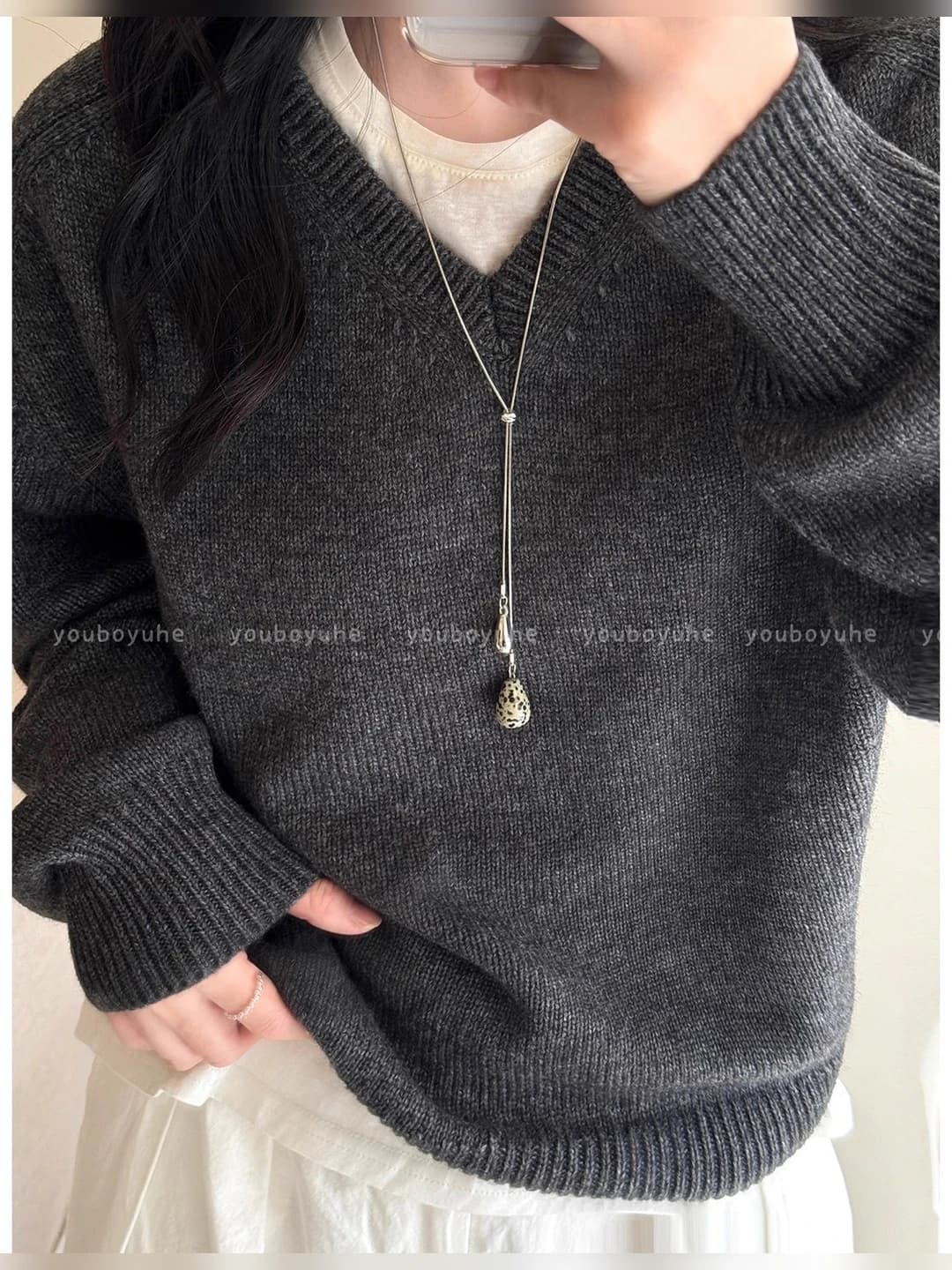 Spotted stone drop slide chain