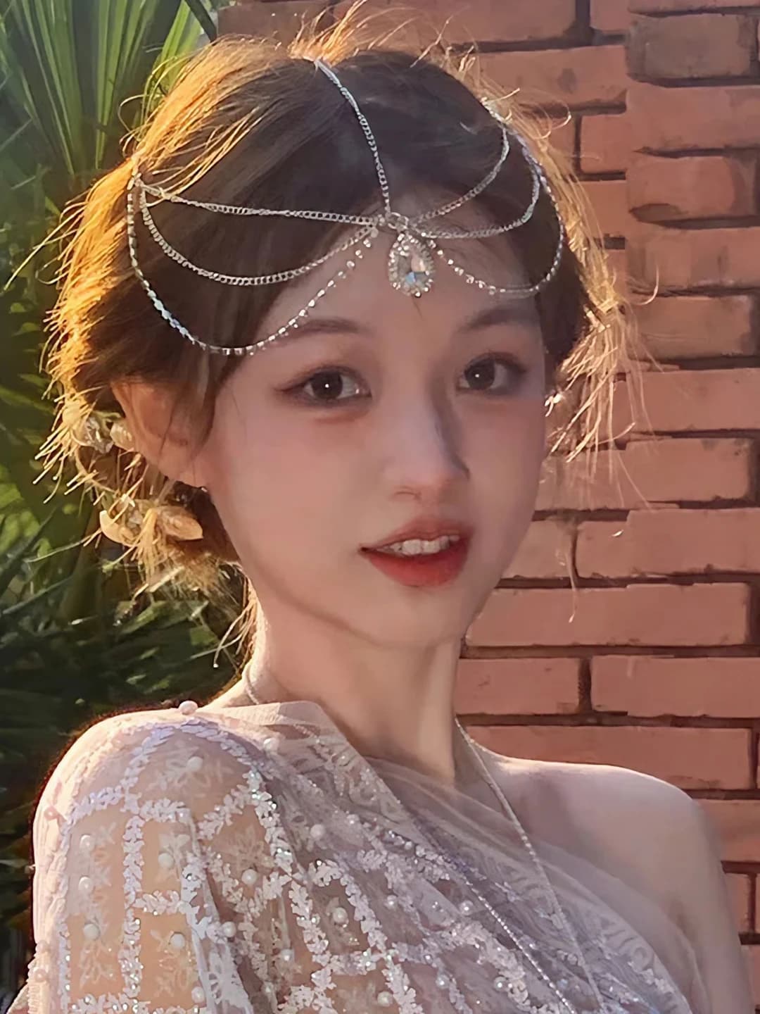 Silver headpiece 231206
