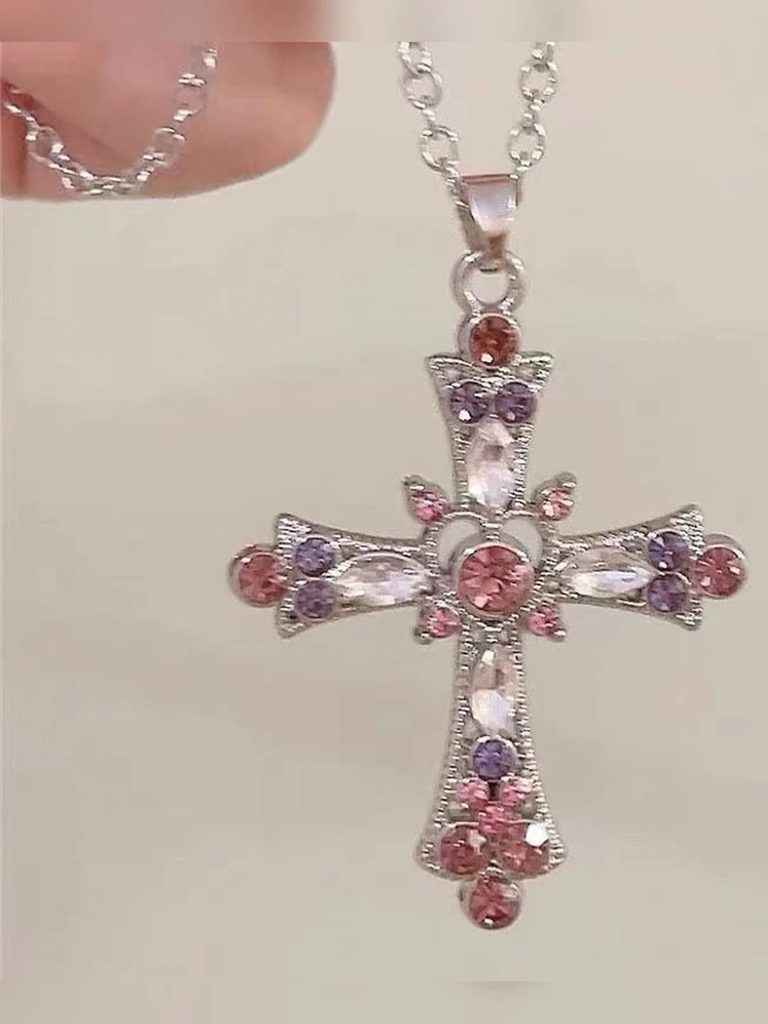 Women's gothic y2k style necklace with rhinestone cross pendant