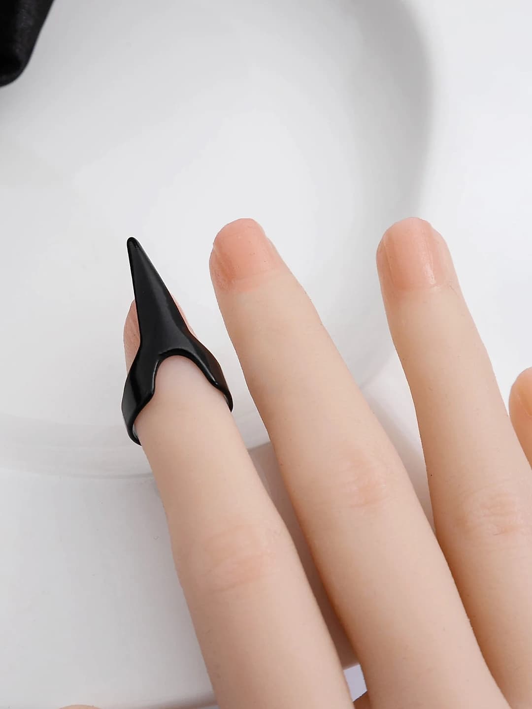 J603 Black