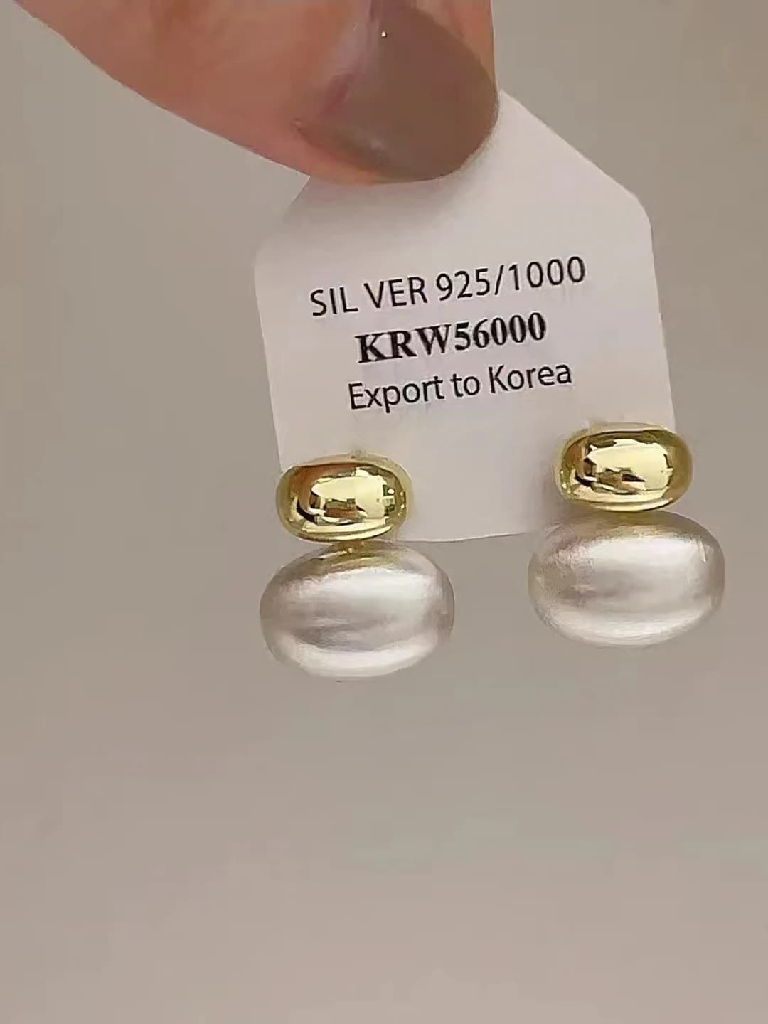 Oval marvarid sirg'a