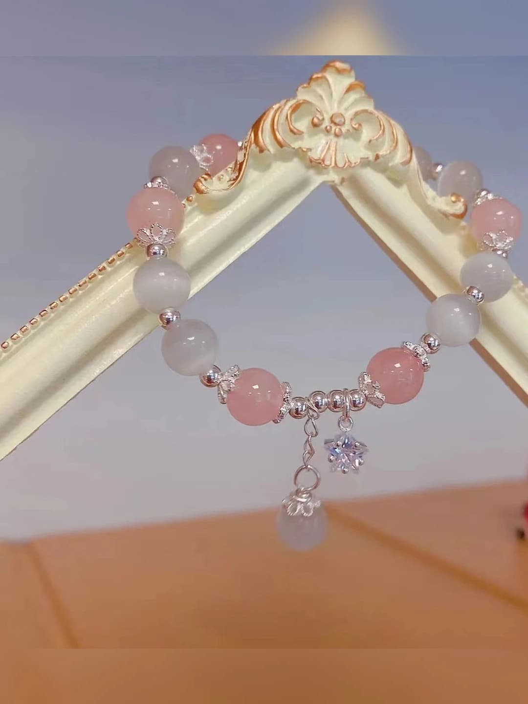 Pink luck natural cat's eye