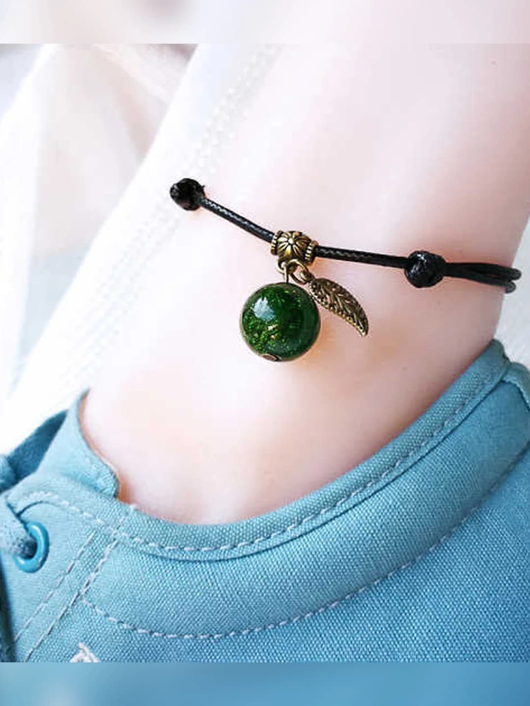 Women's retro style glass leaf bracelet