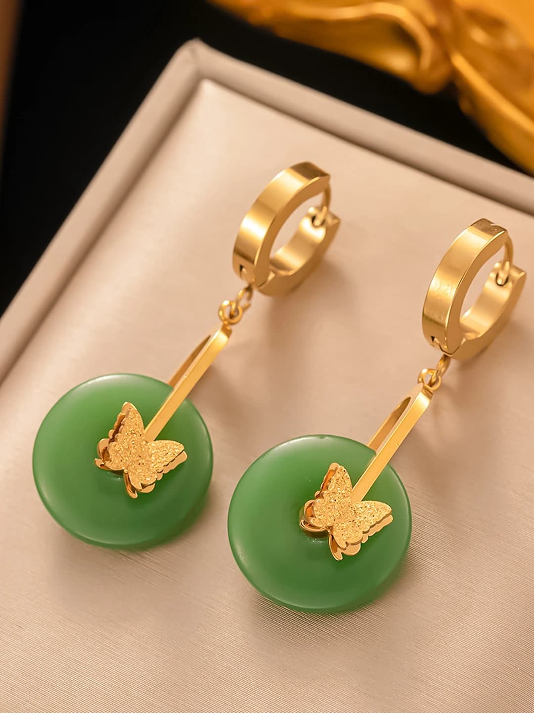 G3065, earrings, gold