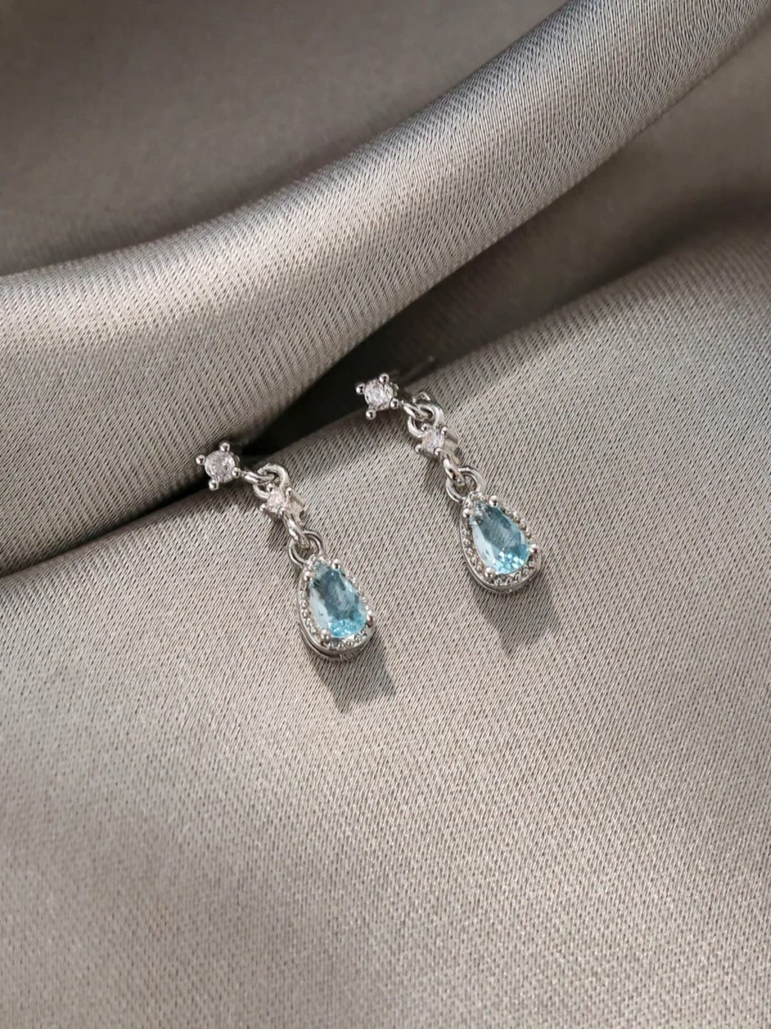 7# Drop earrings