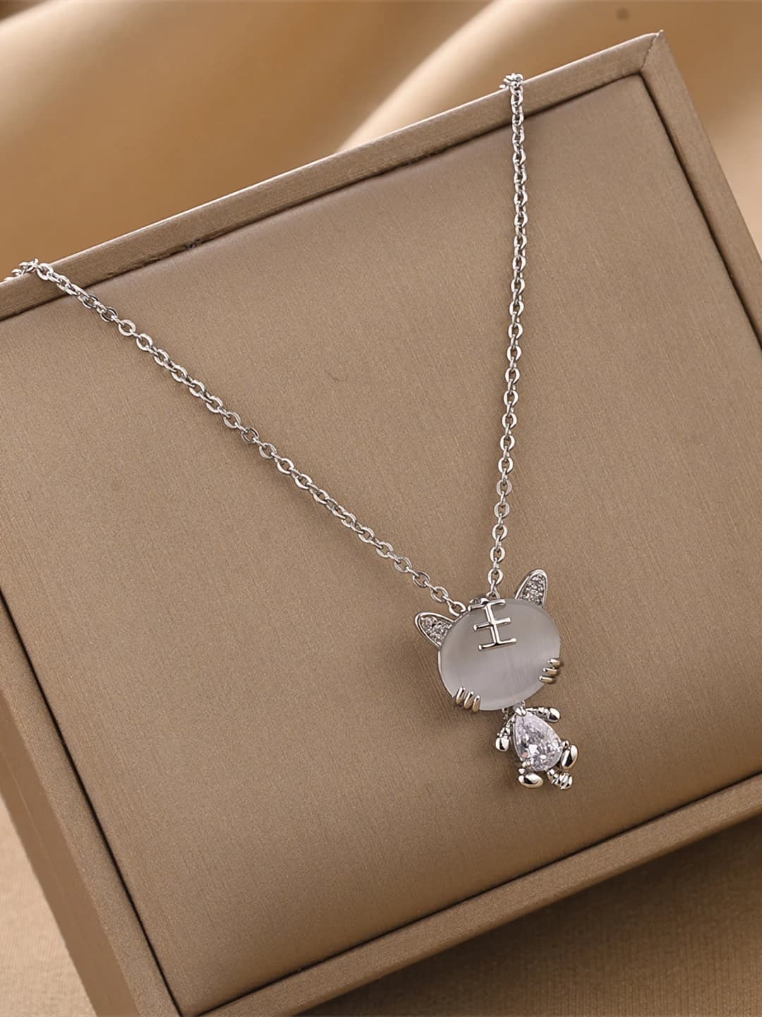 8967-Silver
