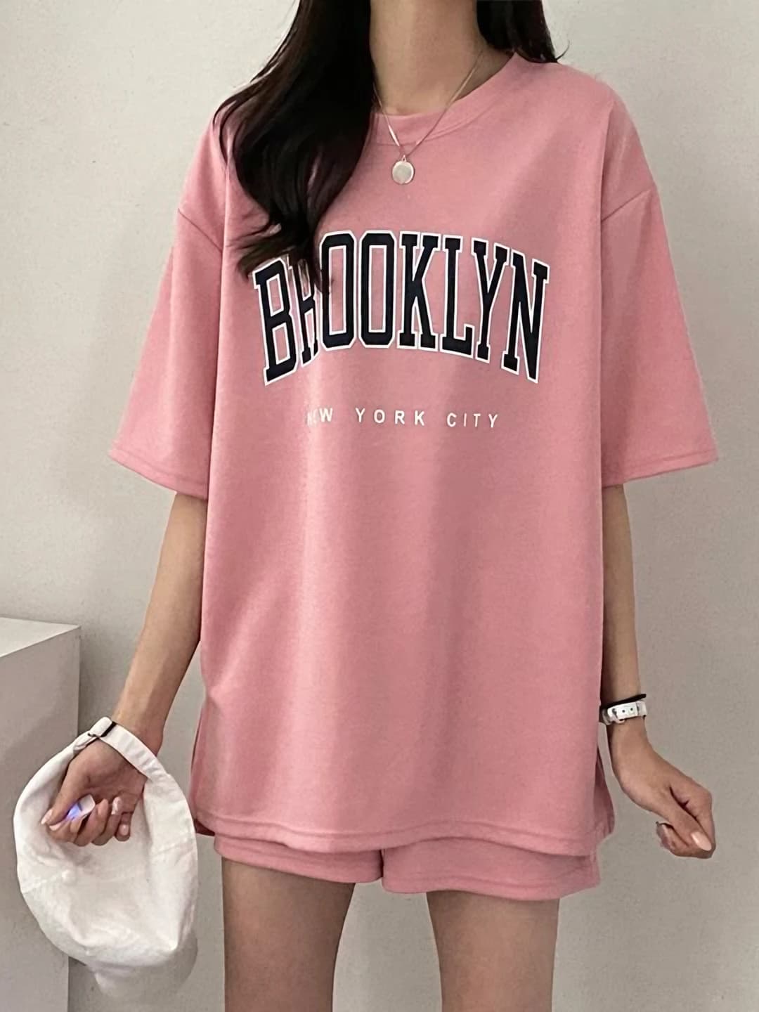Ayollar uchun 2 dona T-shirt va shorti to'plami, yozgi, bo'sh (oversize), kundalik, sport