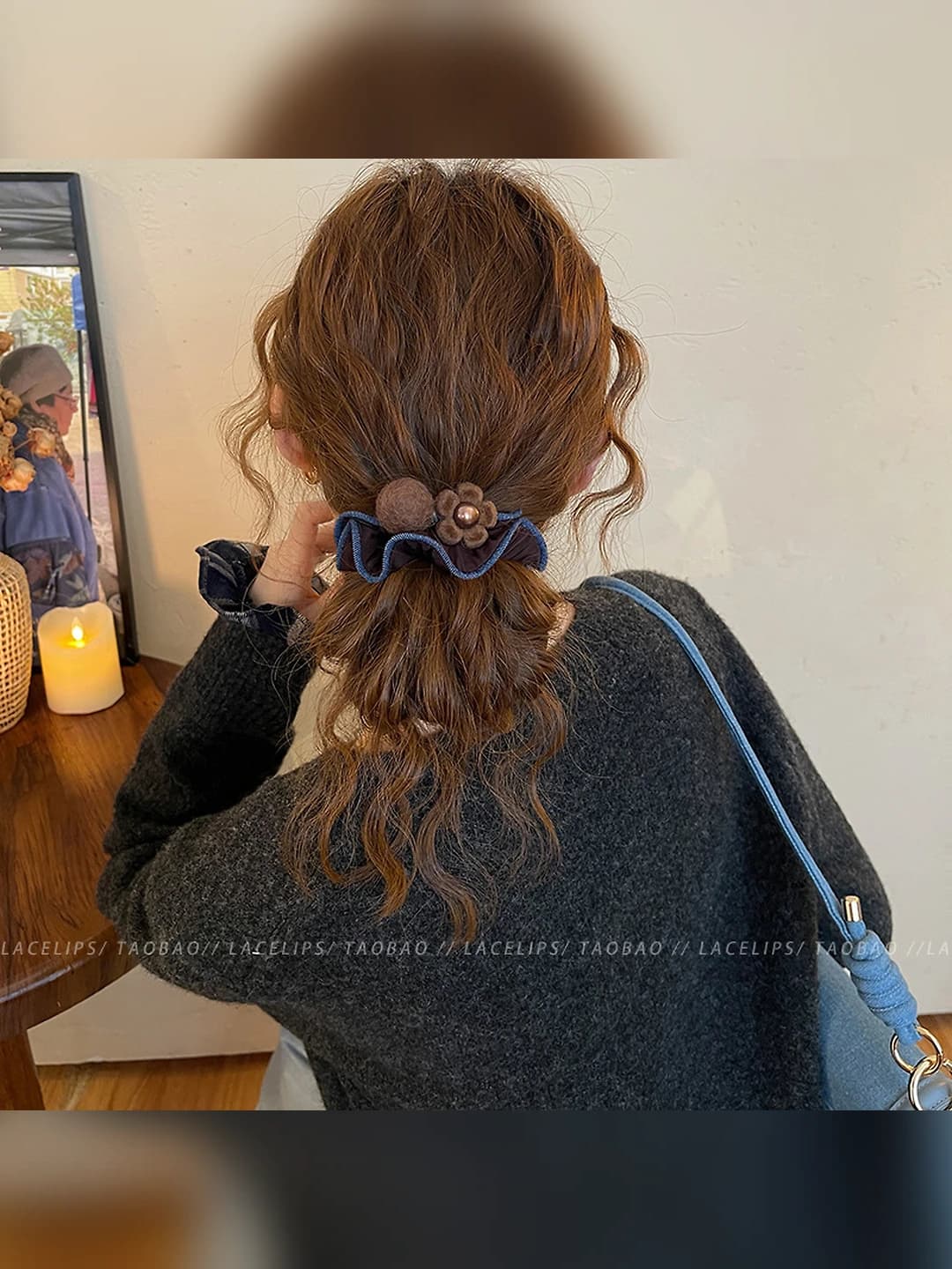 Brown ball flower hair tie