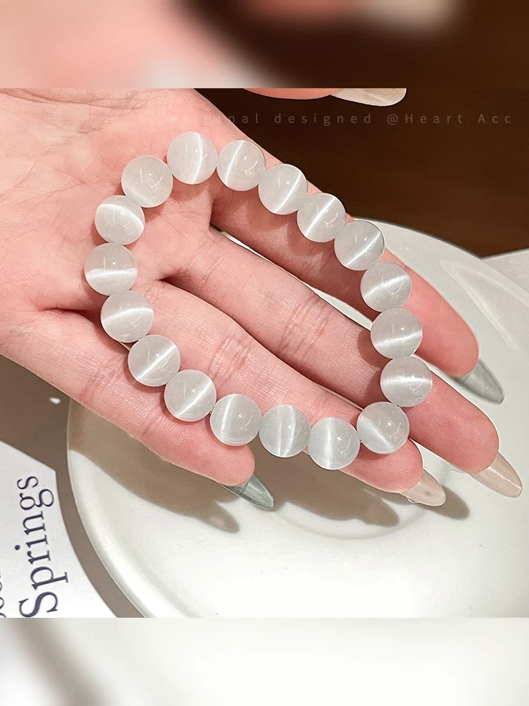 White cat's eye 10MM