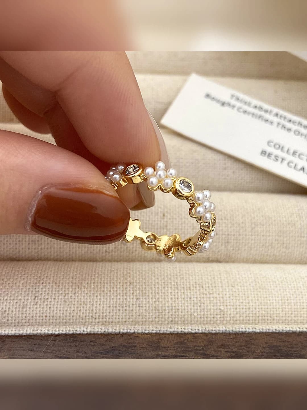 C-329 Gold pearl flower zircon ring