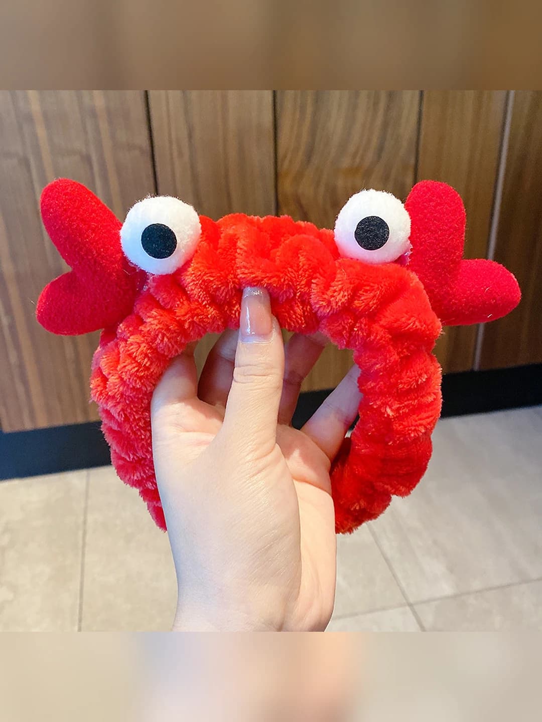 53# Red crab