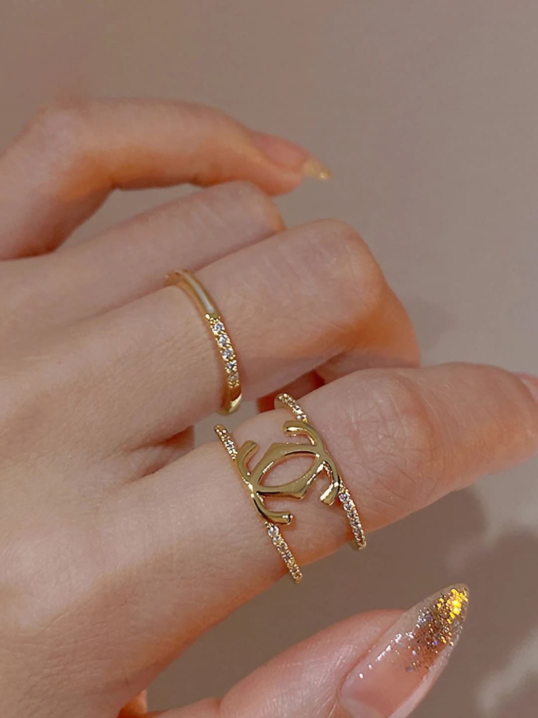 Double-layer letter ring