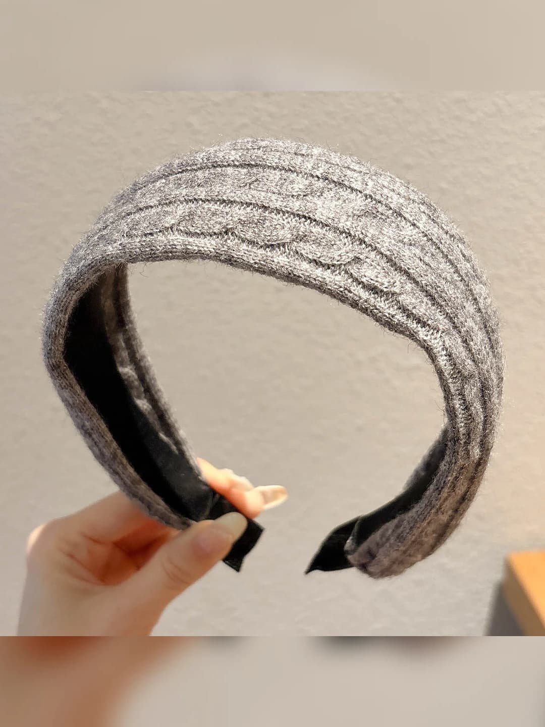 2# Grey - width ~4.5 cm
