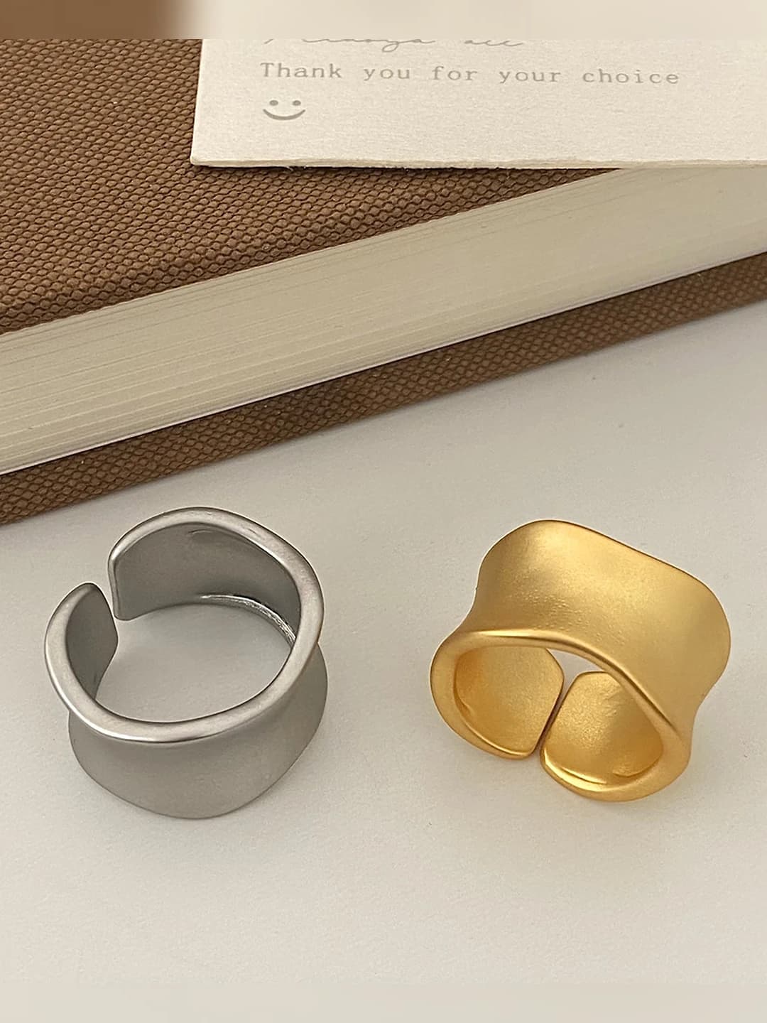 Matte geometric open ring for couples