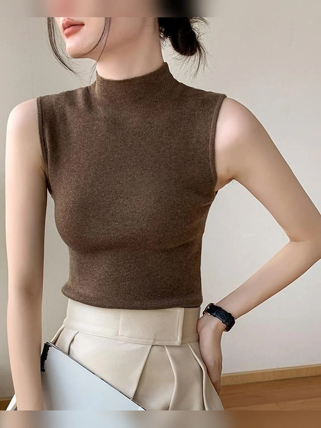 Coffee (half turtleneck)