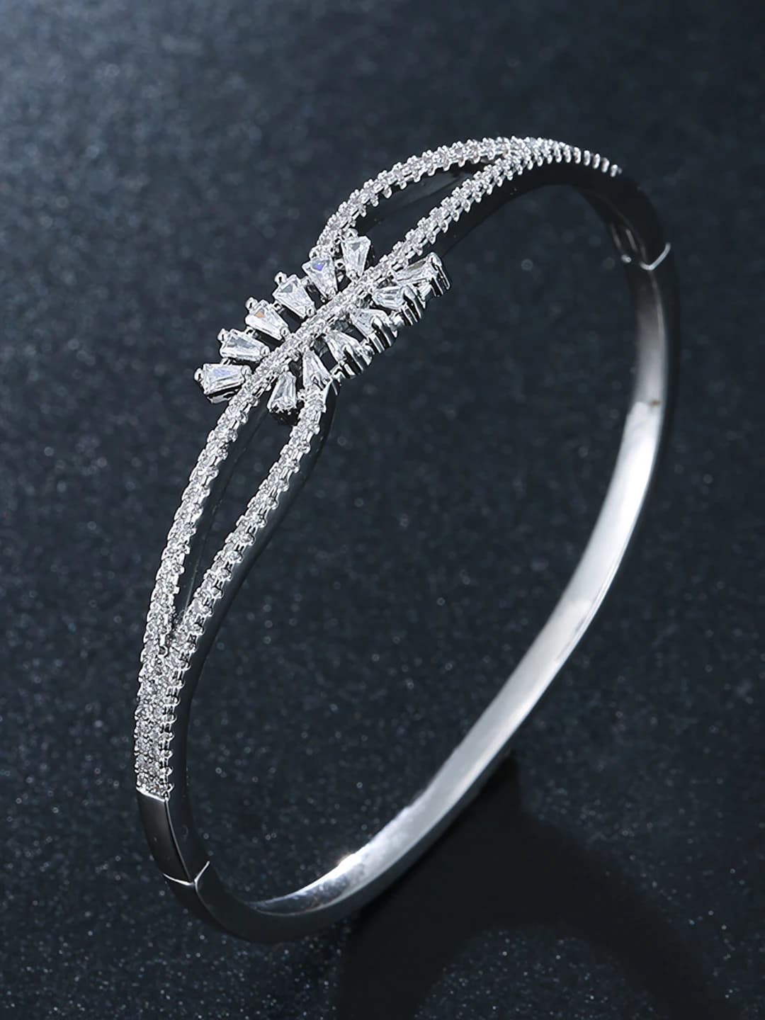 Women's bracelet and ring set with cubic zirconia, simple and fashionable style, for wedding